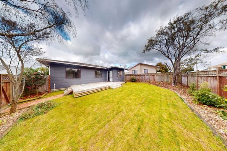 Photo of property in 126a Roberts Line, Kelvin Grove, Palmerston North, 4414