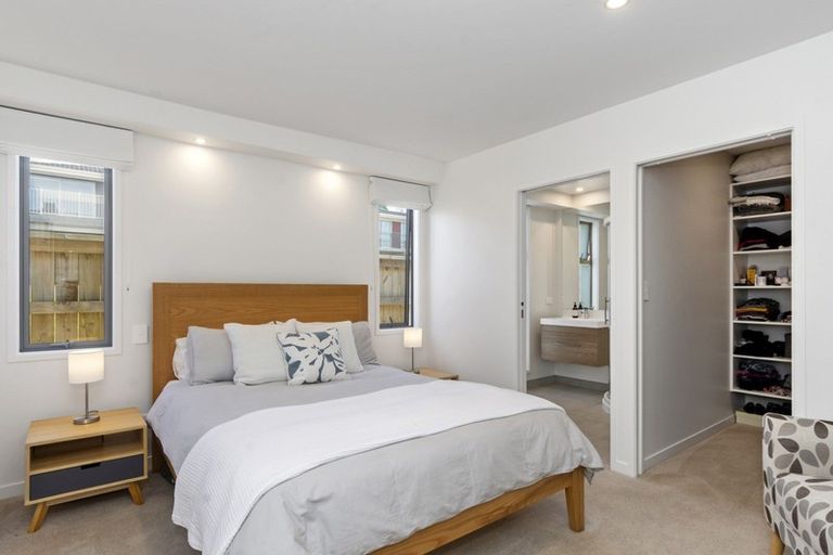 Photo of property in 2a Laing Place, Otumoetai, Tauranga, 3110