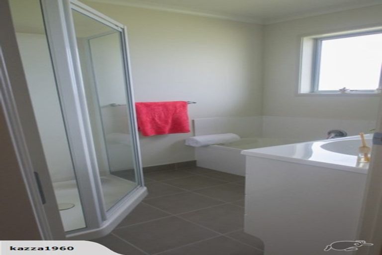 Photo of property in 5 Hamon Place, Pukehangi, Rotorua, 3015