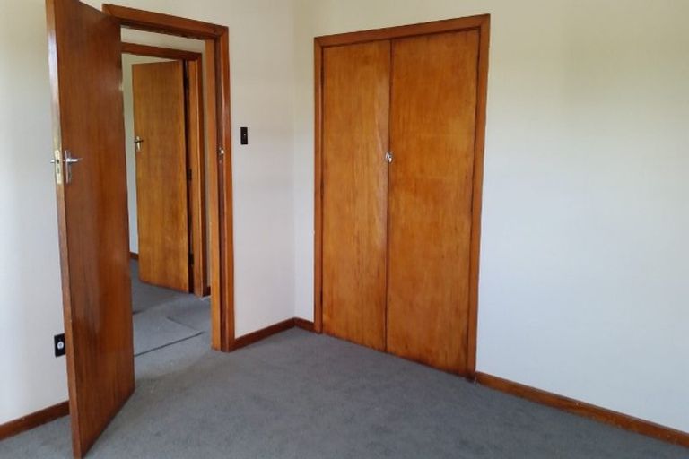 Photo of property in 113 Yaldhurst Road, Sockburn, Christchurch, 8042