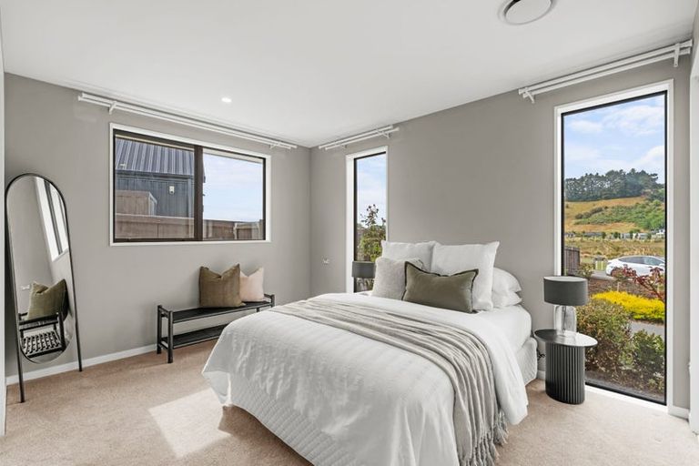 Photo of property in 24 Mcvicar Drive, Cracroft, Christchurch, 8022