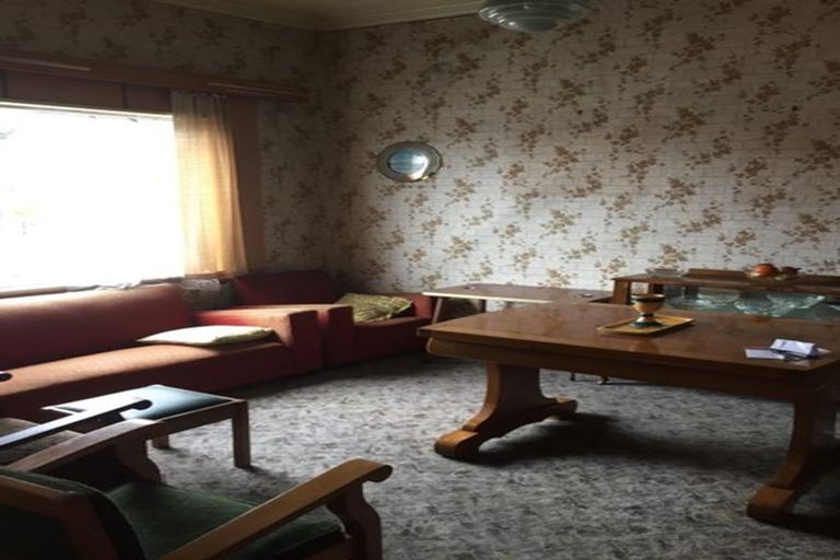 Photo of property in 16 Thompson Street, Greymouth, 7805