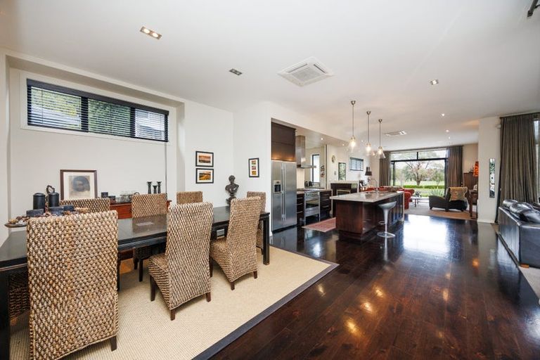 Photo of property in 25 Montgomery Terrace, Hokowhitu, Palmerston North, 4410