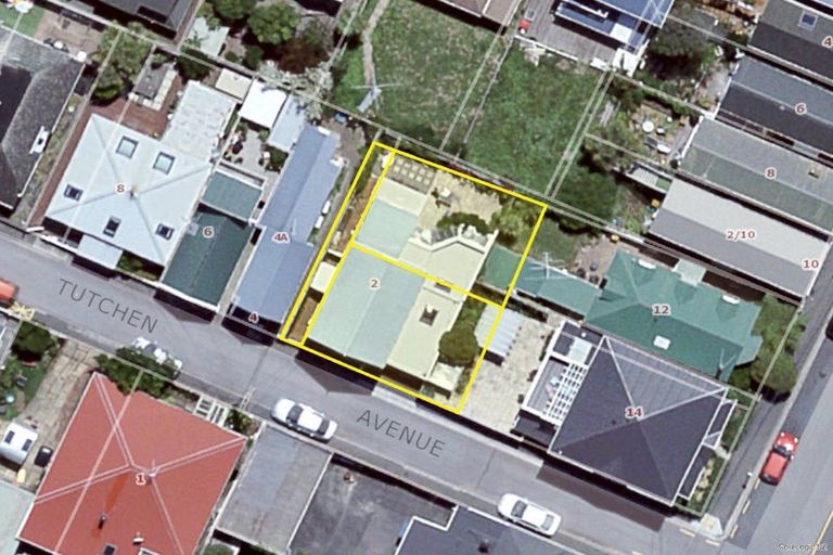 Photo of property in 2 Tutchen Avenue, Mount Victoria, Wellington, 6011