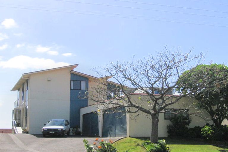 Photo of property in 3/375 Oceanbeach Road, Mount Maunganui, 3116