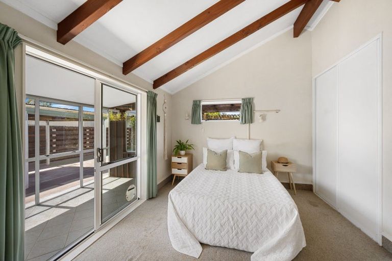 Photo of property in 24 Church Road, Taradale, Napier, 4112