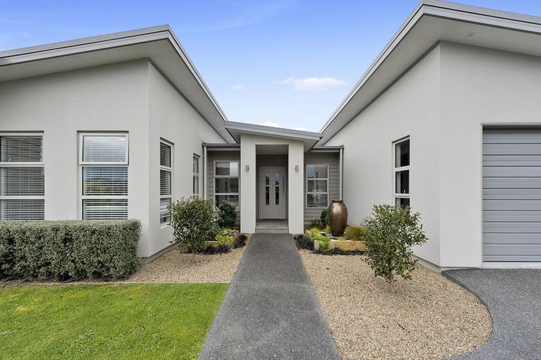 Photo of property in 20 Roy Hilton Drive, Flagstaff, Hamilton, 3210