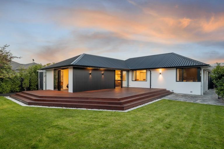 Photo of property in 15 Elstow Place, Spreydon, Christchurch, 8024
