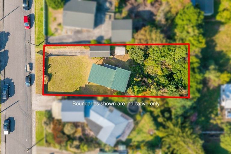 Photo of property in 27 Koromiko Street, Otaki Beach, Otaki, 5512