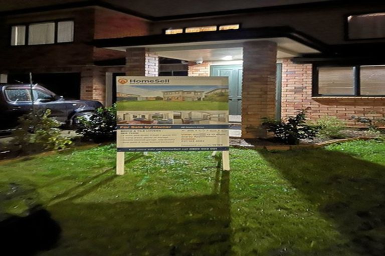 Photo of property in 88 Naylors Drive, Mangere, Auckland, 2022