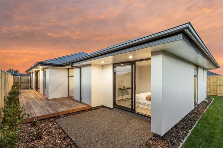 Photo of property in 3 Mehrtens Crescent, Woodend, 7691