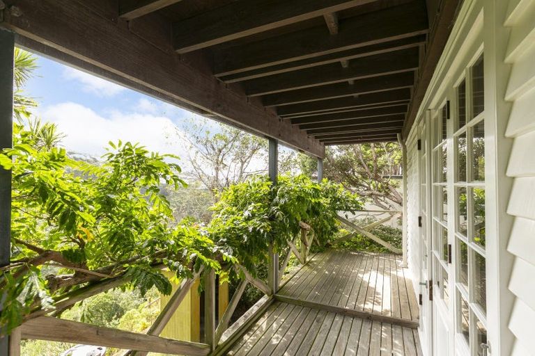 Photo of property in 208 Barnard Street, Wadestown, Wellington, 6012