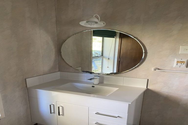 Photo of property in 9 Westwood Lane, Horahora, Whangarei, 0110