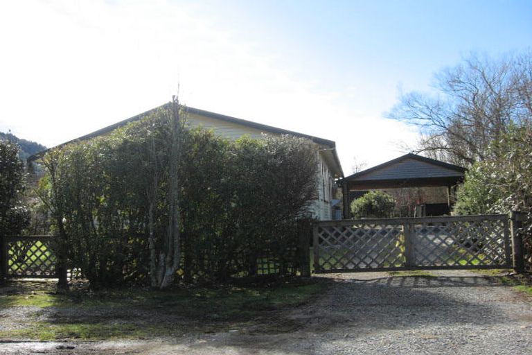 Photo of property in 23 Brodie Street, Blackball, 7804