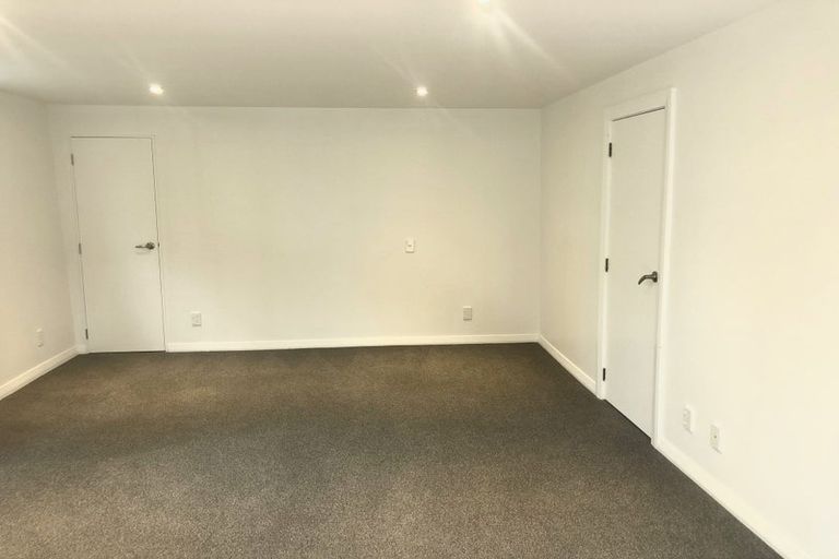 Photo of property in 361 The Terrace, Te Aro, Wellington, 6011
