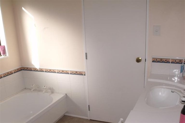 Photo of property in 527 Main North Road, Bay View, Napier, 4104