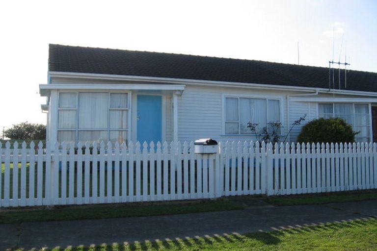 Photo of property in 2 Virginia Crescent, Feilding, 4702