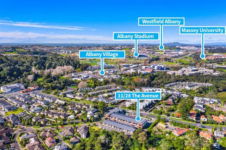 Photo of property in 11/28 The Avenue, Albany, Auckland, 0632