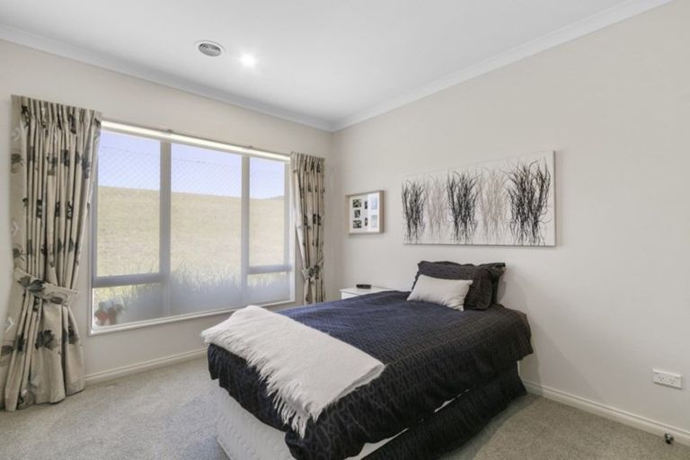 Photo of property in 8c Glen Iris Grove, Woburn, Lower Hutt, 5010