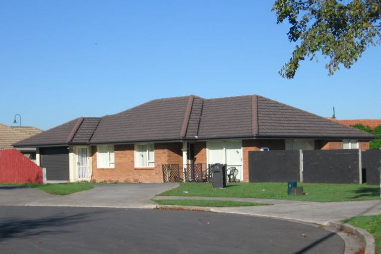 Photo of property in 13 Blowers Place, Flat Bush, Auckland, 2019