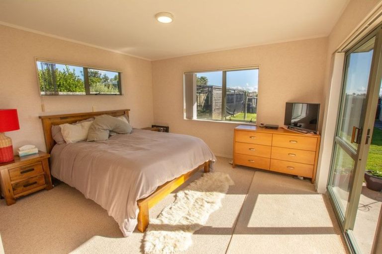 Photo of property in 120 Evans Road, Papamoa Beach, Papamoa, 3118