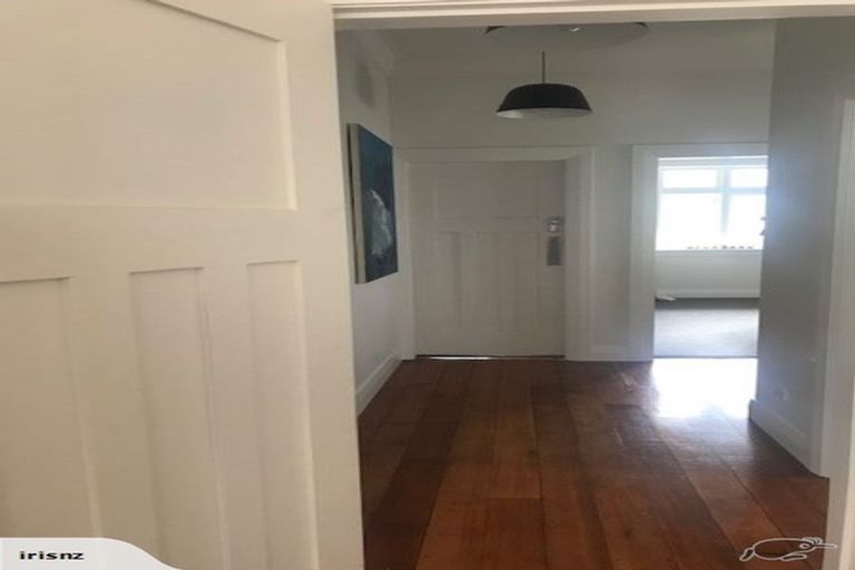 Photo of property in 7 Cuba Street, Petone, Lower Hutt, 5012