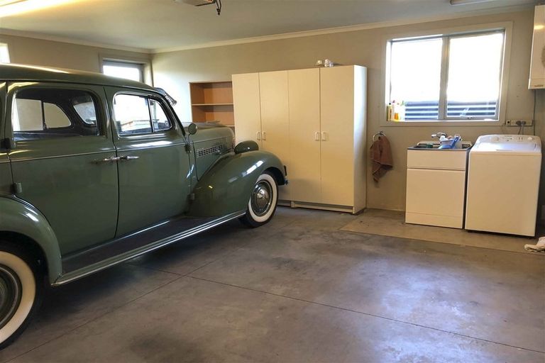 Photo of property in 385 Herbert Street, Windsor, Invercargill, 9810