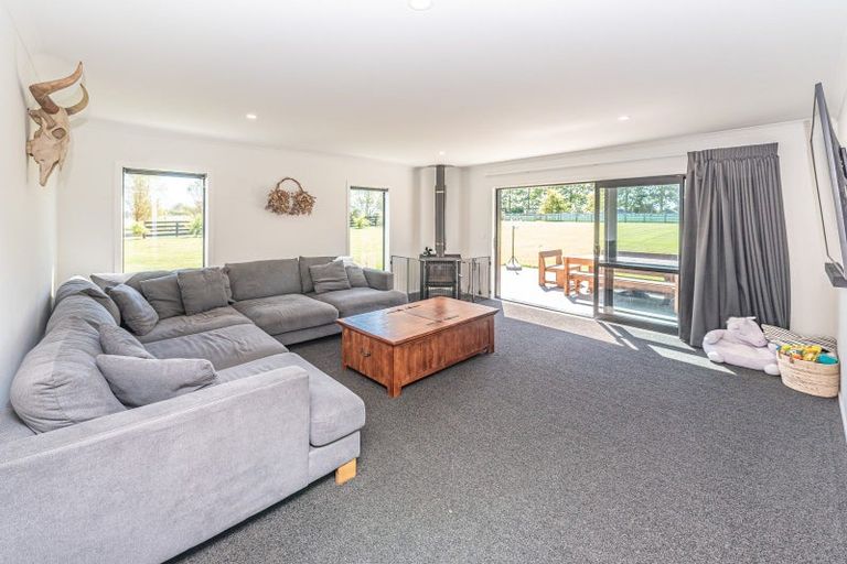 Photo of property in 600a No 2 Line, Okoia, Wanganui, 4572