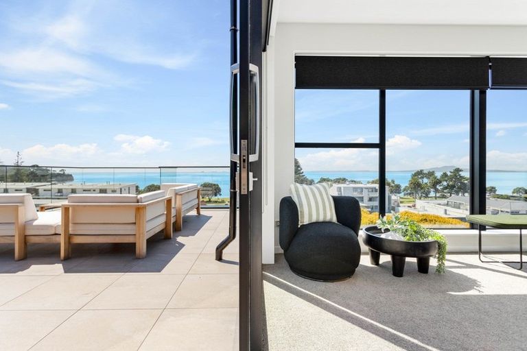 Photo of property in The Victor, 504/4 Bute Road, Browns Bay, Auckland, 0630