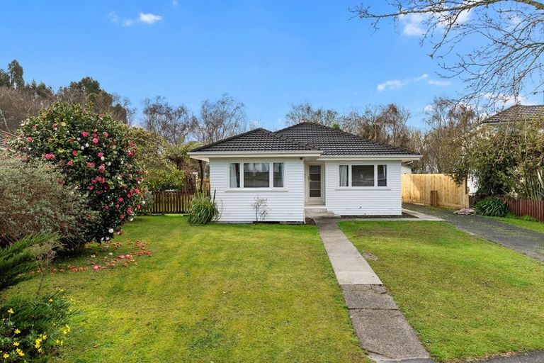 Photo of property in 73 Montgomery Crescent, Bader, Hamilton, 3206