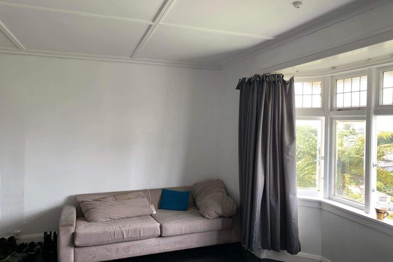 Photo of property in 56 Raroa Road, Kelburn, Wellington, 6012