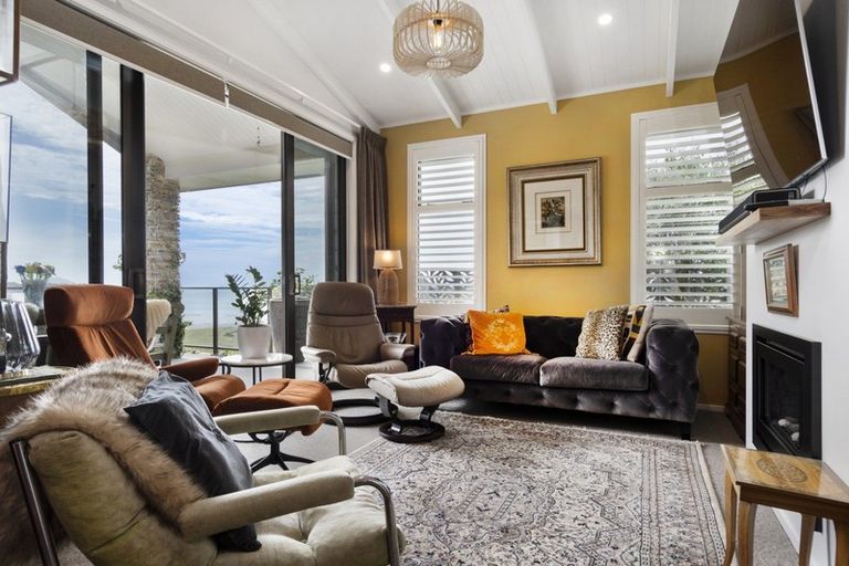 Photo of property in 49 Lakeside Terrace, Omokoroa, 3114