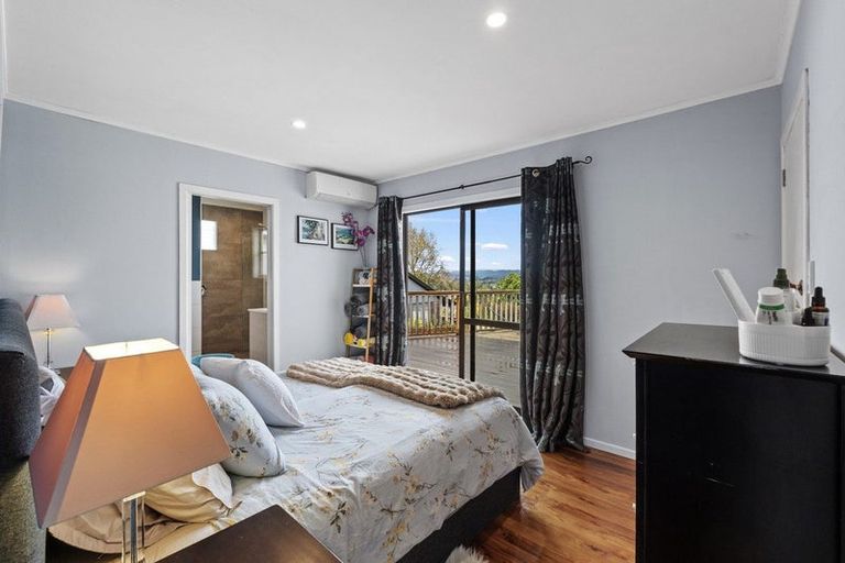 Photo of property in 184 Waimumu Road, Massey, Auckland, 0614