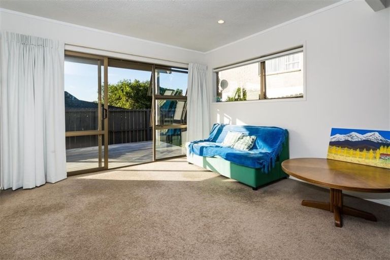 Photo of property in 859 Beach Road, Waiake, Auckland, 0630