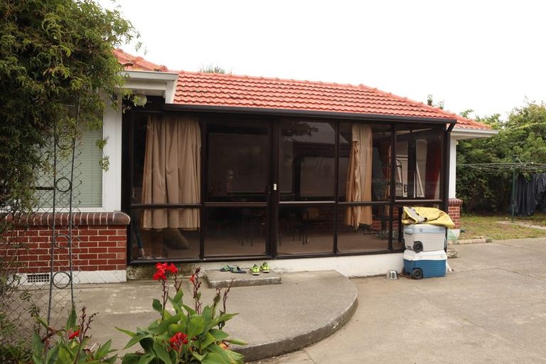 Photo of property in 106 Halswell Road, Hillmorton, Christchurch, 8025