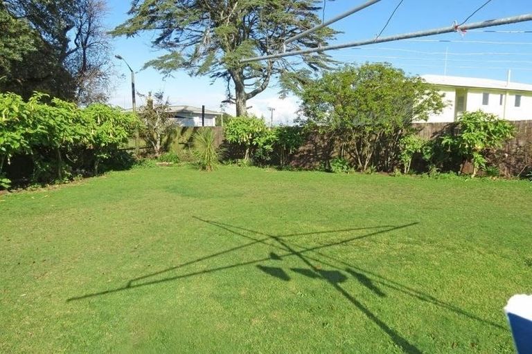 Photo of property in 32 Tawa Crescent, Manurewa, Auckland, 2102