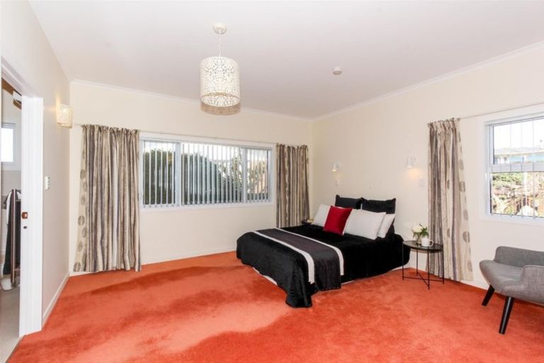 Photo of property in 43 Crownhill Street, Spotswood, New Plymouth, 4310