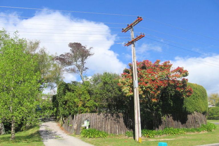 Photo of property in 9 Arrowsmith Avenue, Waipahihi, Taupo, 3330