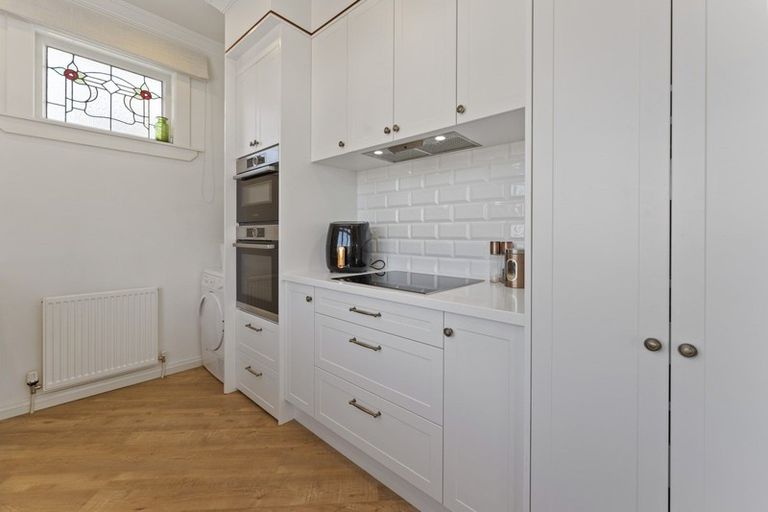 Photo of property in 39 Wallace Place, Westown, New Plymouth, 4310