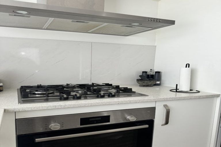 Photo of property in 11 Artistry Lane, Papakura, 2110