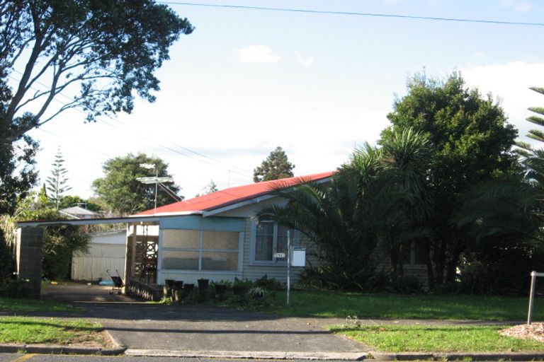 Photo of property in 70 Friedlanders Road, Manurewa, Auckland, 2102