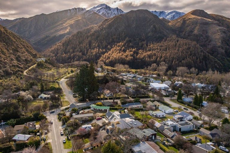 Photo of property in 5 Stafford Street, Arrowtown, 9302