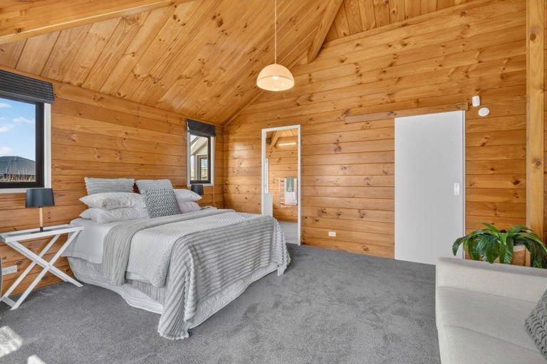 Photo of property in 14 Parfitt Place, Ngatea, 3503