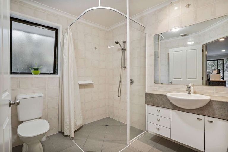 Photo of property in 51a Hibiscus Coast Highway, Silverdale, 0932