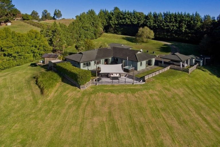 Photo of property in 138 Oyster Point Road, Kaukapakapa, Warkworth, 0984