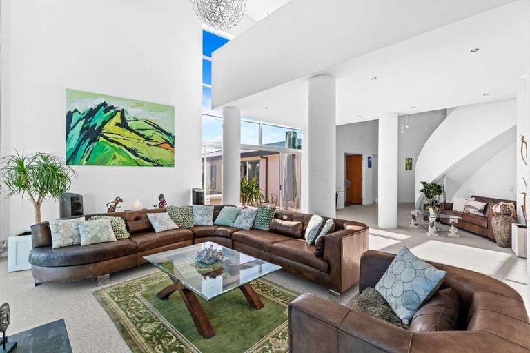 Photo of property in 73 Robertson Road, Otaua, Waiuku, 2682