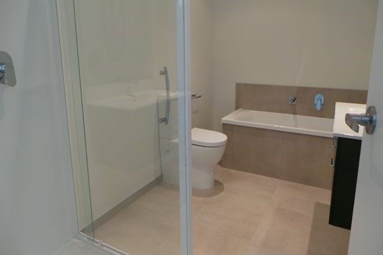 Photo of property in 46 Buckley Avenue, Hobsonville, Auckland, 0616