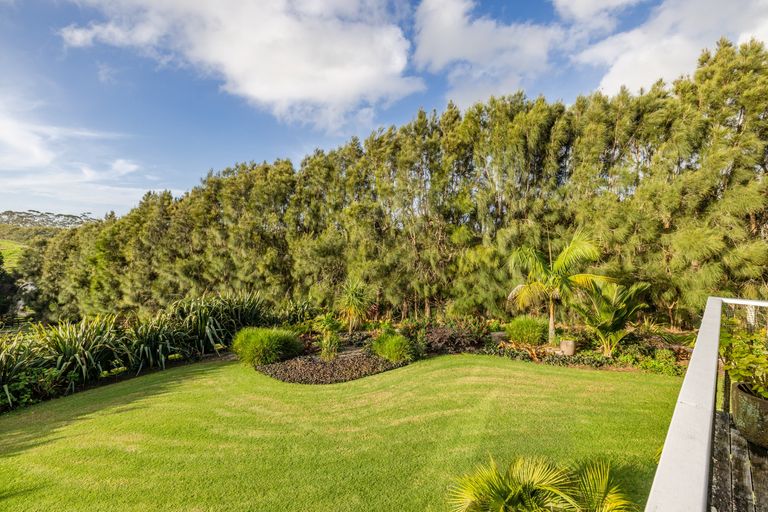 Photo of property in 239 Stanners Road, Kerikeri, 0295
