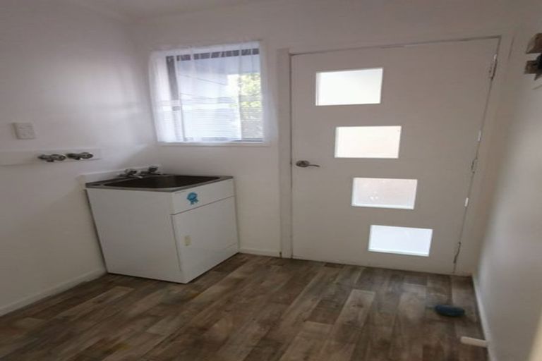 Photo of property in 2/20 Armada Drive, Ranui, Auckland, 0612