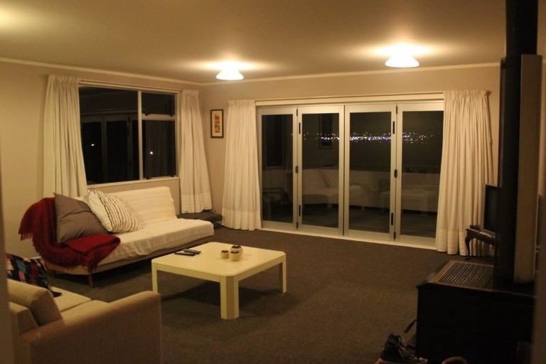 Photo of property in 19 Ward Place, Richmond Heights, Taupo, 3330